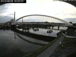 185001_591975376.jpg