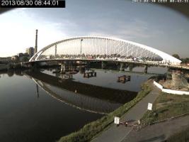084401_752276793.jpg