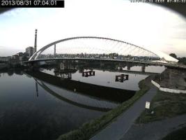 070401_745860305.jpg