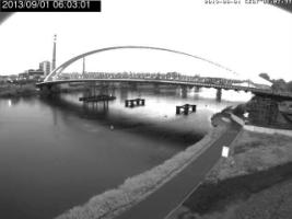 060301_695147558.jpg