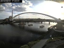 174301_878599143.jpg