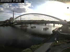 174401_352993598.jpg