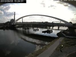 152401_757645283.jpg